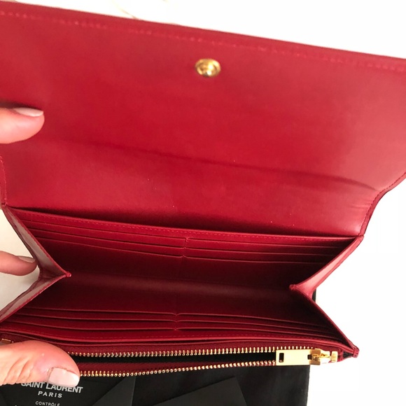 Saint Laurent Long Foldover Wallet - Picture 4 of 7
